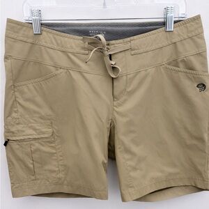 MOUNTAIN HARDWEAR Women's Hiking Shorts khaki size 10
